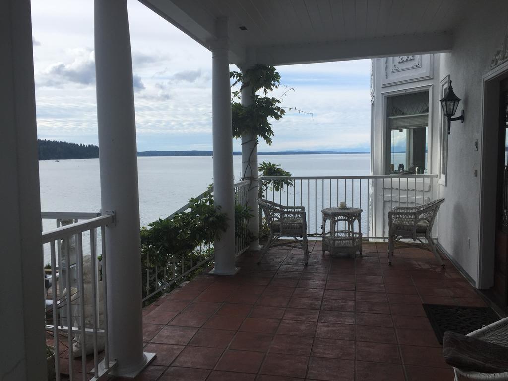 Vancouver Island Castle Cove Inn Шамейнес Екстер'єр фото
